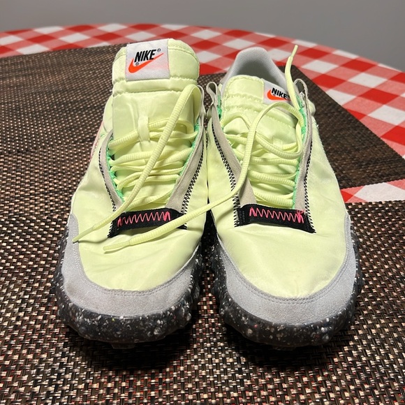 Nike sneakers - Picture 2 of 7